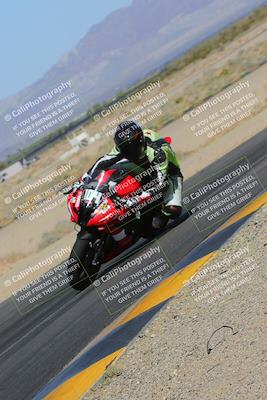 media/Mar-24-2023-Apex Assassins (Fri) [[54485cb5ff]]/Racer 2/Session 2 (Turn 9 Inside)/